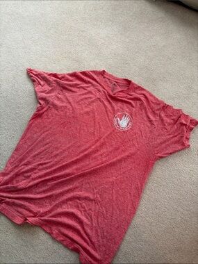 Body Glove Red Heather Short Sleeve Tee with White Hand Emblem